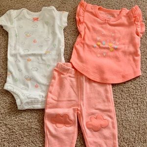 Carters set ! Bundle 5/$20!